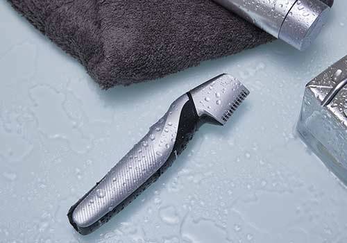 panasonic-gk60-water-proof امکان استفاده مستقیم زیر دوش آب ماشین اصلاح بدن پاناسونیک gk60