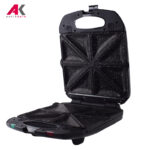 ساندویچ ساز بلک اند دکر مدل Black and Decker TS4090