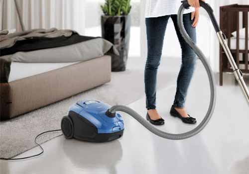 قابلیت چرخش 360 درجه ای جارو برقی آاگ vx8-2-6sb